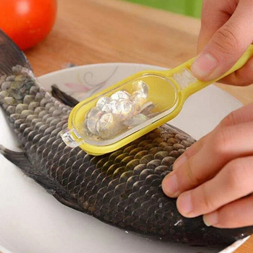 Effortless Fish Cleaning: Scraper, Grater & Brush in One (1 Pc) 